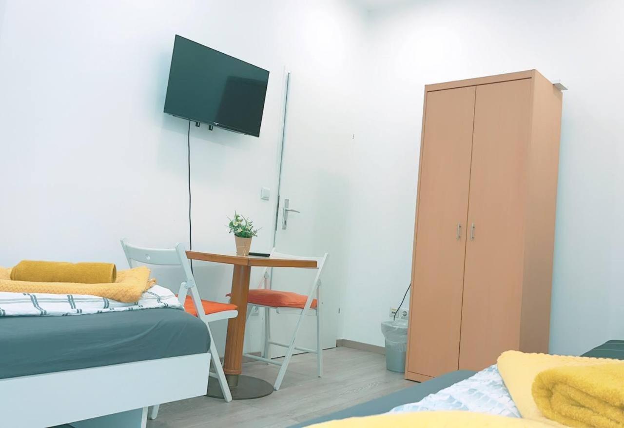 Comfort Apartment 5P Hn 비엔나 외부 사진